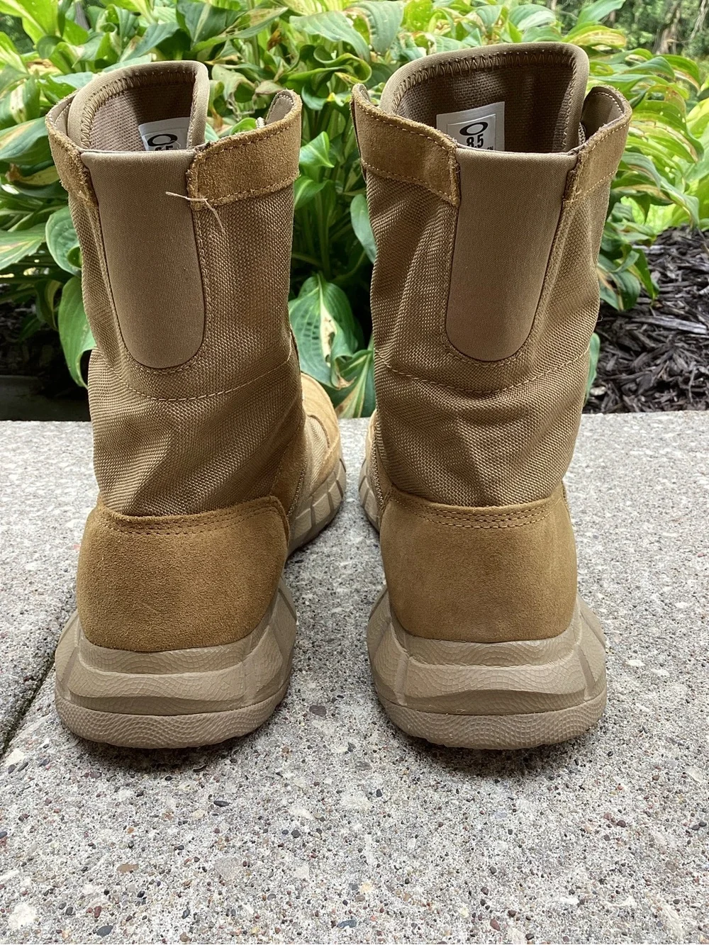 Oakley Light Assault 2 Coyote Tactical Military Combat Boots 11188-86W Size 8.5